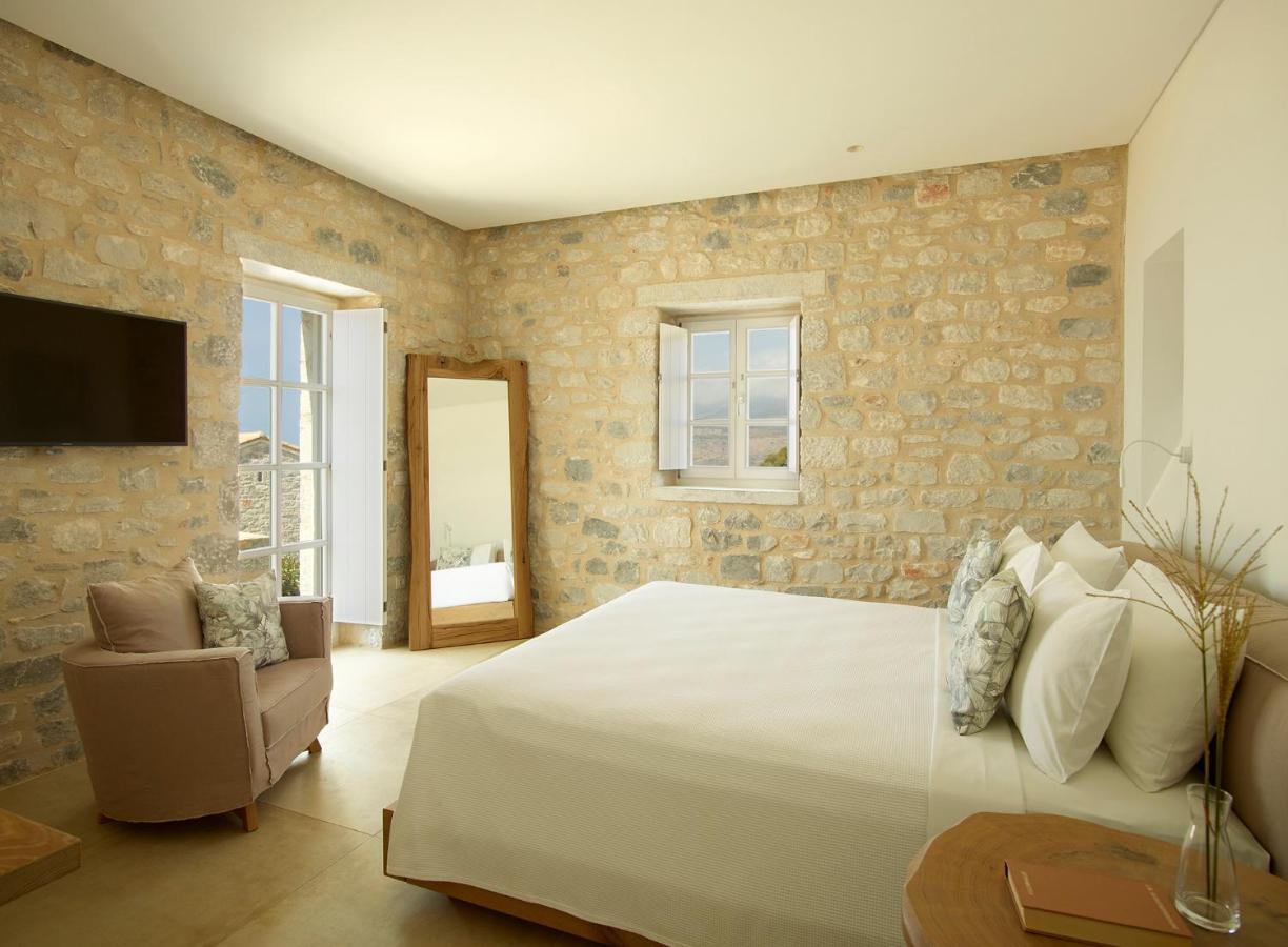 Aria Estate Suites & Spa Ареополис Экстерьер фото
